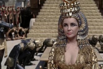 how did cleopatra die