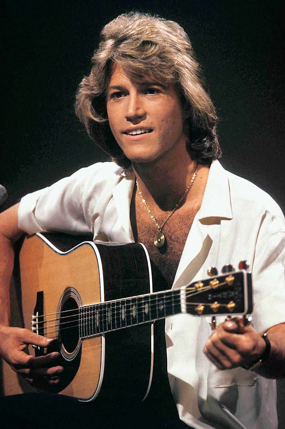 How did Andy Gibb die?